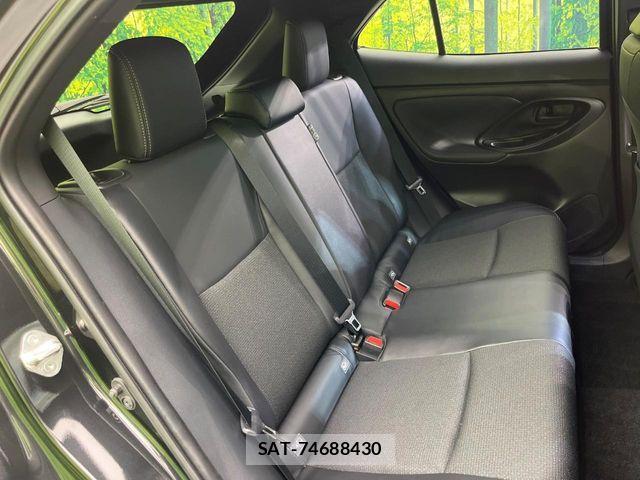 Toyota YARIS CROSS 2025-10 8318325-10