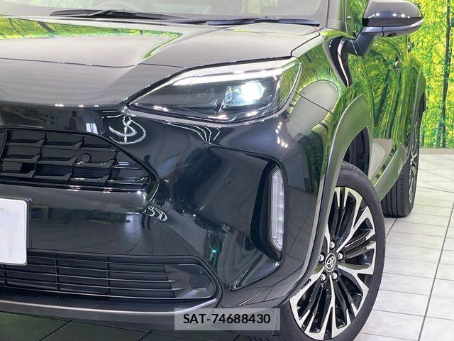 Toyota YARIS CROSS 2025-10 8318325-13