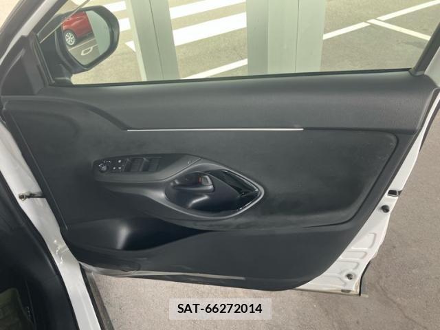 Toyota YARIS CROSS 2023-11 8318328-9