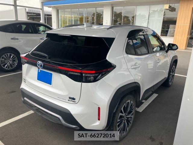 Toyota YARIS CROSS 2023-11 8318328-11