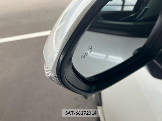 Toyota YARIS CROSS 2023-11 8318328-16