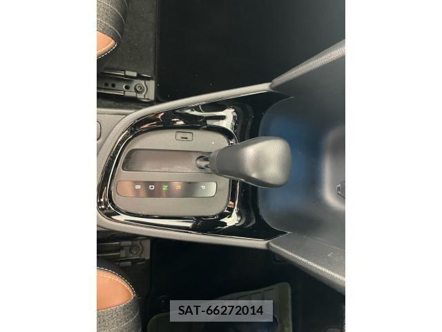 Toyota YARIS CROSS 2023-11 8318328-18