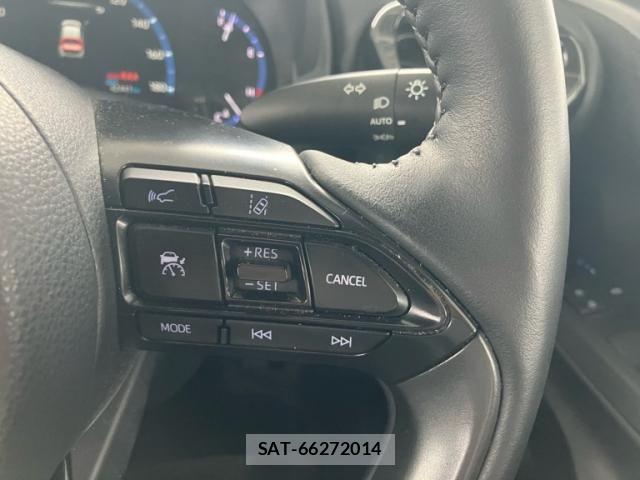 Toyota YARIS CROSS 2023-11 8318328-22