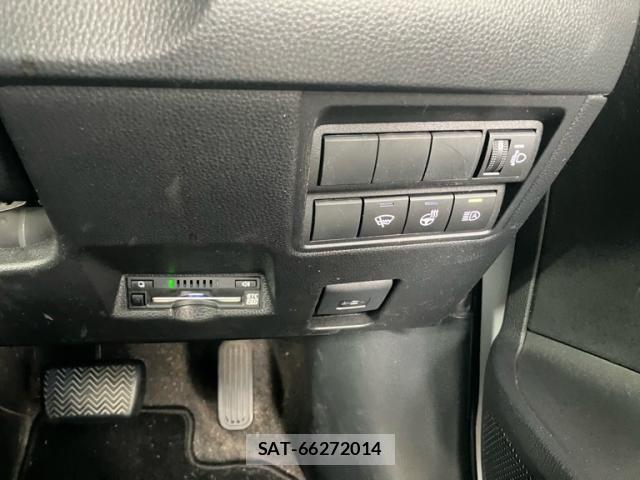 Toyota YARIS CROSS 2023-11 8318328-23