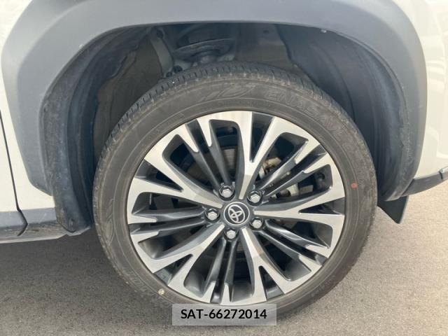 Toyota YARIS CROSS 2023-11 8318328-3