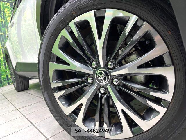 Toyota YARIS CROSS 2024-01 8318327-12