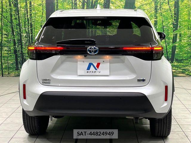 Toyota YARIS CROSS 2024-01 8318327-14