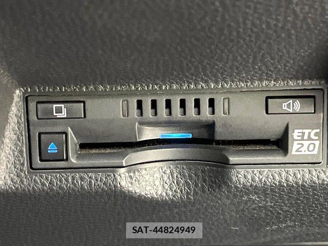 Toyota YARIS CROSS 2024-01 8318327-6