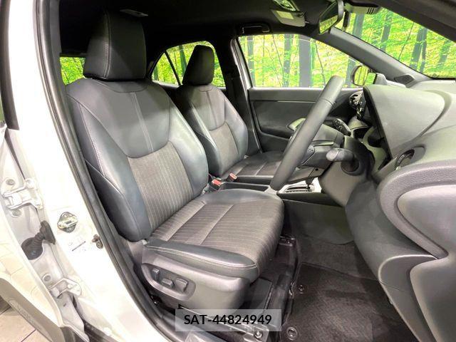 Toyota YARIS CROSS 2024-01 8318327-7