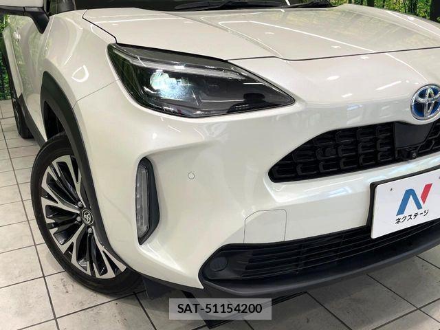 Toyota YARIS CROSS 2021-09 8318332-11