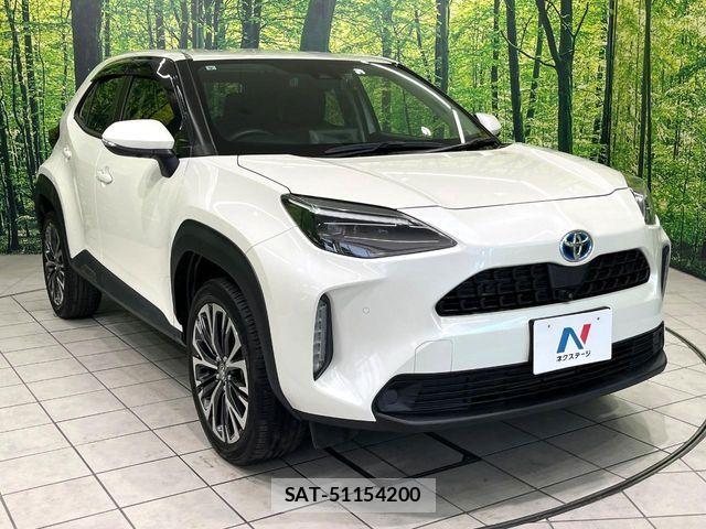 Toyota YARIS CROSS 2021-09 8318332-15