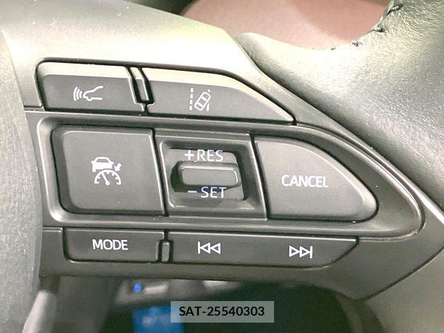 Toyota YARIS CROSS 2020-10 8318333-4