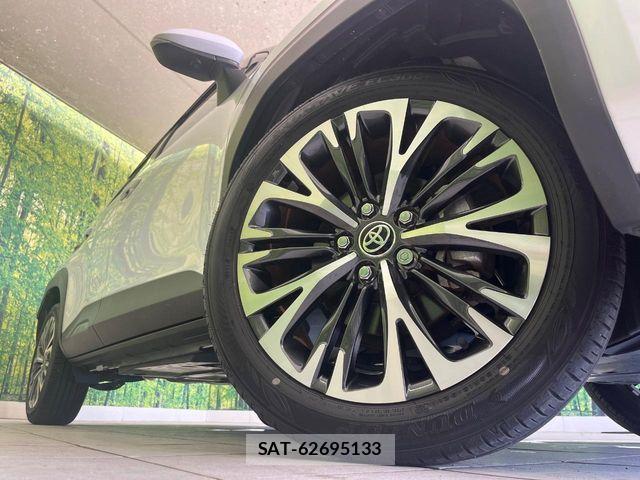 Toyota YARIS CROSS 2024-01 8318326-12