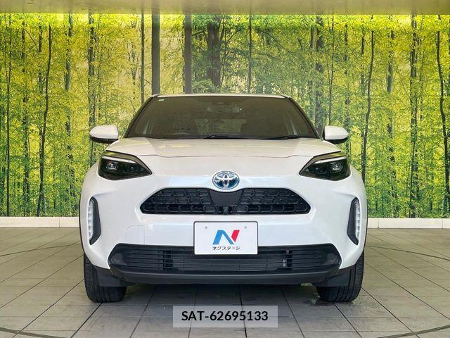 Toyota YARIS CROSS 2024-01 8318326-13