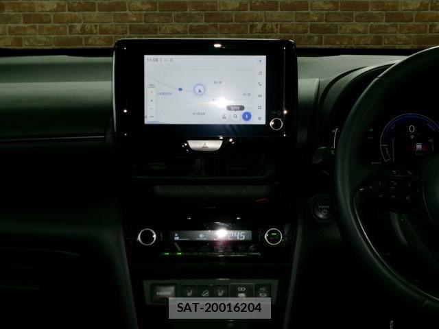 Toyota YARIS CROSS 2025-01 8318322-15