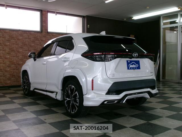 Toyota YARIS CROSS 2025-01 8318322-1