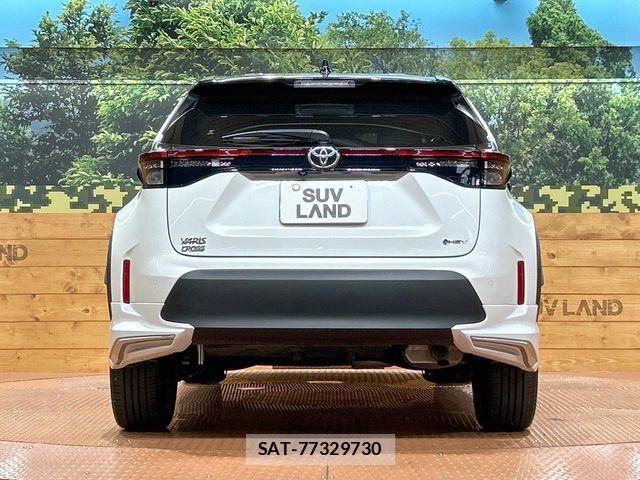 Toyota YARIS CROSS 2024-03 8334912-14