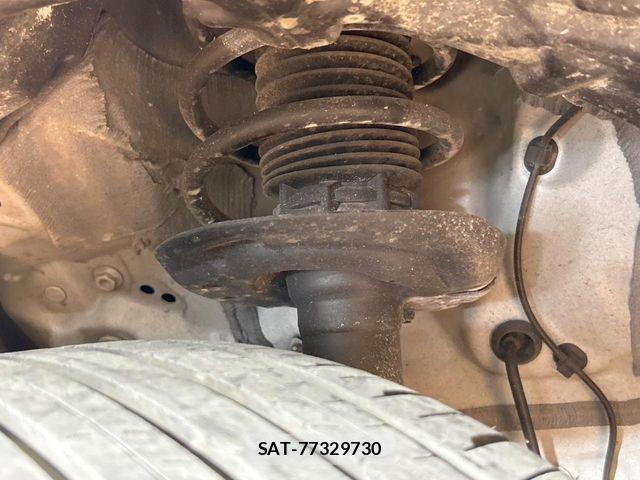 Toyota YARIS CROSS 2024-03 8334912-18
