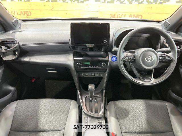Toyota YARIS CROSS 2024-03 8334912-1