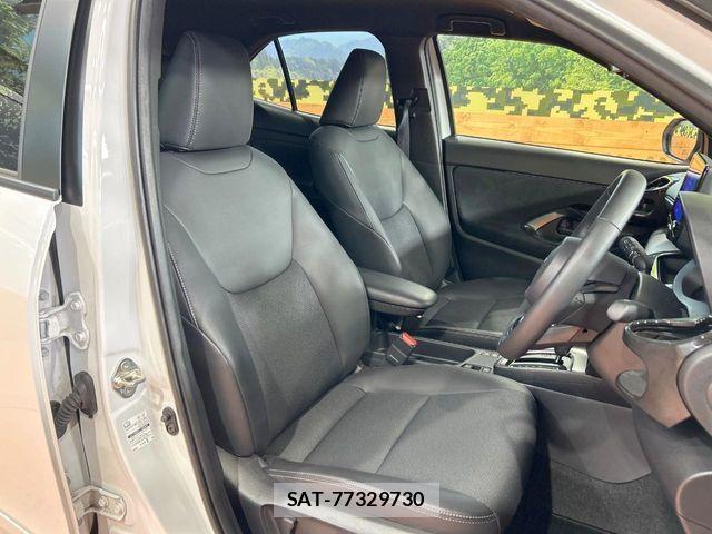 Toyota YARIS CROSS 2024-03 8334912-7