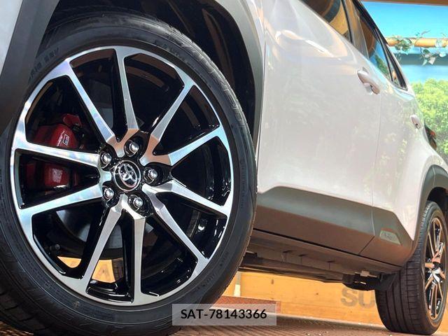 Toyota YARIS CROSS 2023-04 8338671-14