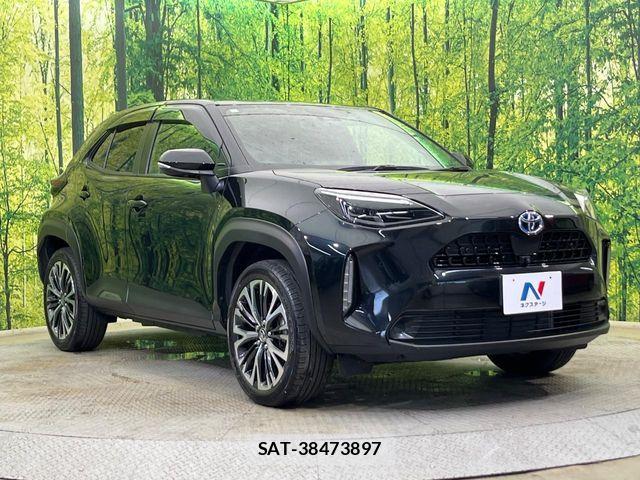Toyota YARIS CROSS 2023-07 8338672-15