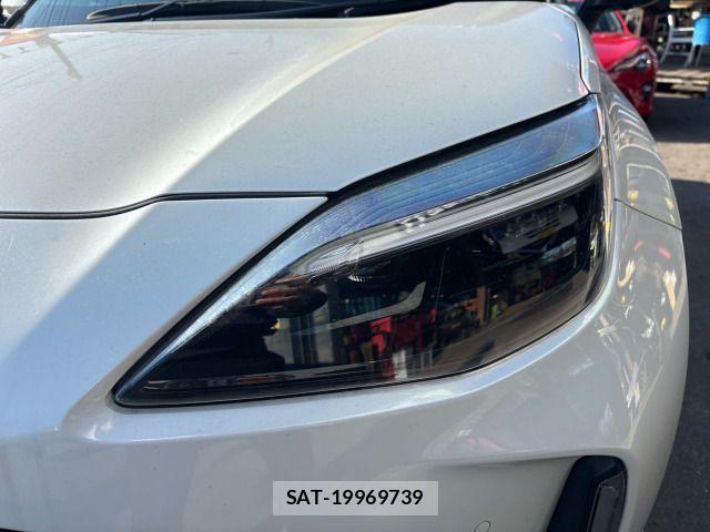 Toyota YARIS CROSS 2021-08 8338676-18