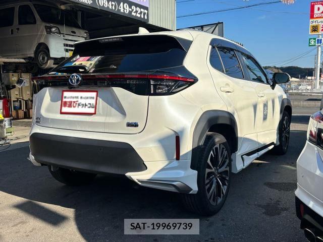 Toyota YARIS CROSS 2021-08 8338676-1