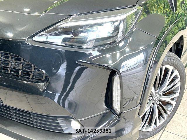 Toyota YARIS CROSS 2021-06 8338669-11