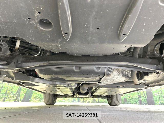 Toyota YARIS CROSS 2021-06 8338669-18