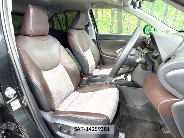 Toyota YARIS CROSS 2021-06 8338669-7