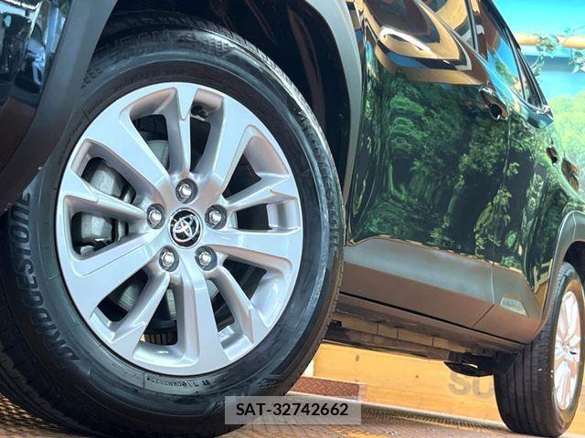 Toyota YARIS CROSS 2025-09 8338673-13