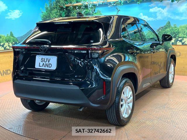 Toyota YARIS CROSS 2025-09 8338673-16
