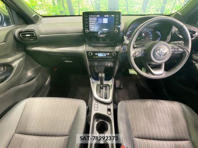 Toyota YARIS CROSS 2023-07 8334918-1