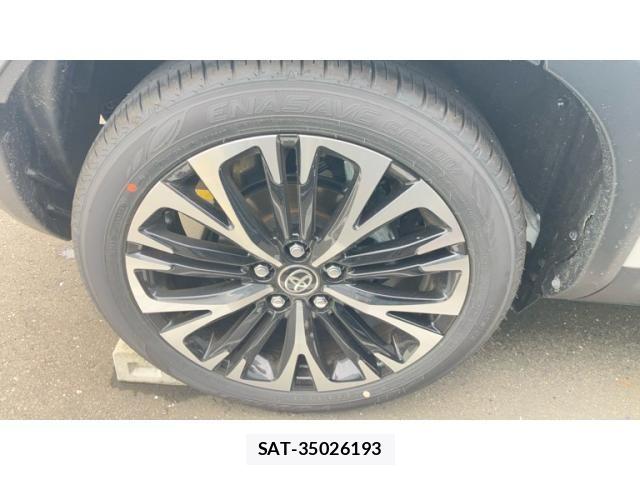 Toyota YARIS CROSS 2026-02 8338666-17
