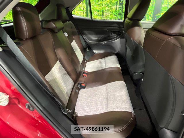 Toyota YARIS CROSS 2021-01 8334922-9