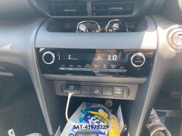 Toyota YARIS CROSS 2021-08 8338677-22
