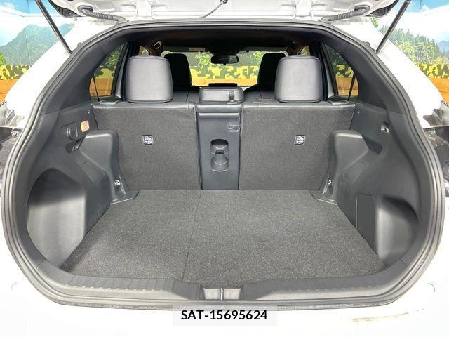 Toyota YARIS CROSS 2025-03 8338664-9