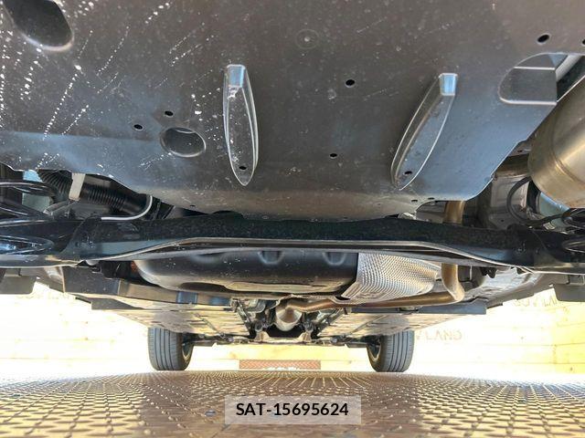 Toyota YARIS CROSS 2025-03 8338664-18