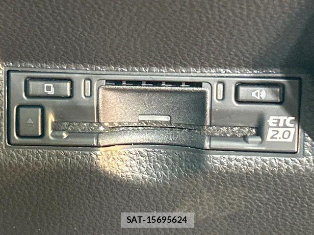 Toyota YARIS CROSS 2025-03 8338664-6