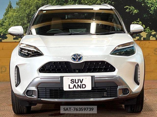 Toyota YARIS CROSS 2023-11 8338674-13