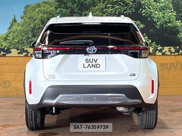 Toyota YARIS CROSS 2023-11 8338674-14