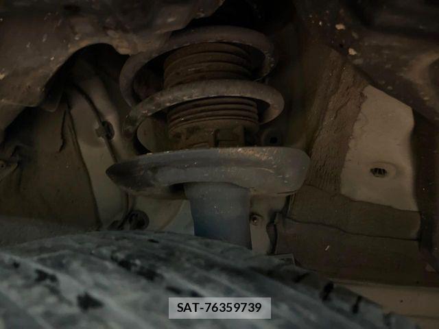 Toyota YARIS CROSS 2023-11 8338674-19