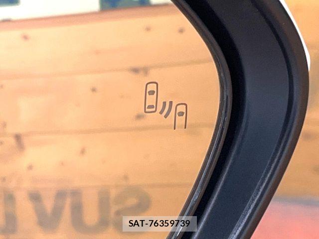 Toyota YARIS CROSS 2023-11 8338674-6