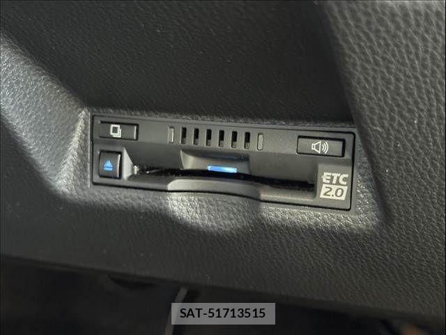 Toyota YARIS CROSS 2020-11 8338675-11