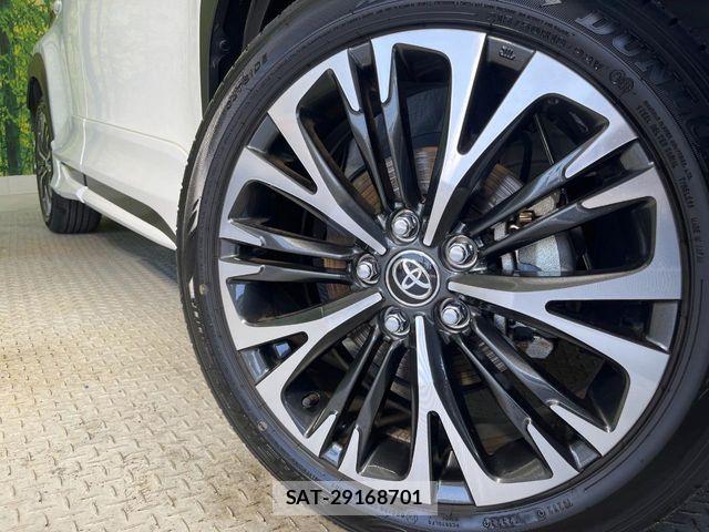 Toyota YARIS CROSS 2023-07 8338668-13