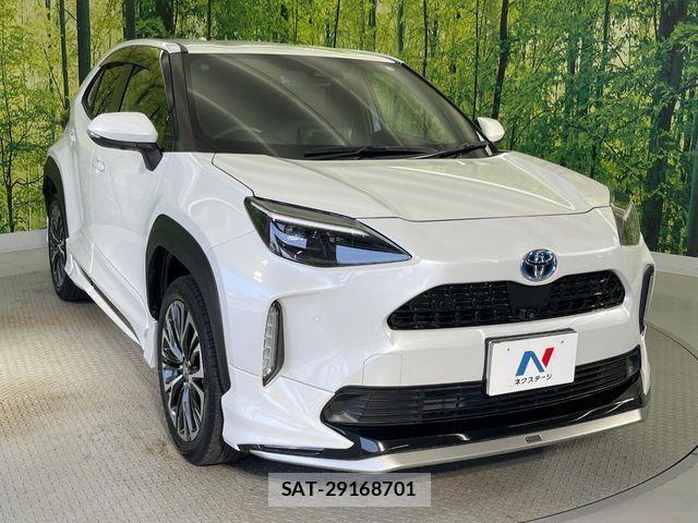 Toyota YARIS CROSS 2023-07 8338668-16