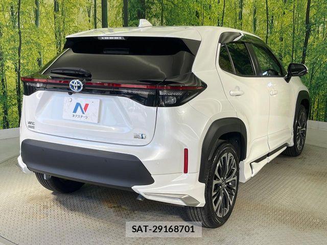 Toyota YARIS CROSS 2023-07 8338668-17