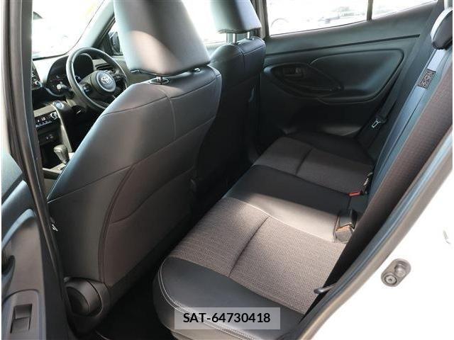 Toyota YARIS CROSS 2024-01 8338670-18