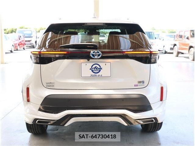 Toyota YARIS CROSS 2024-01 8338670-25